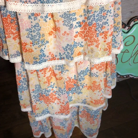 Kensie size S floral dress - Picture 3 of 8